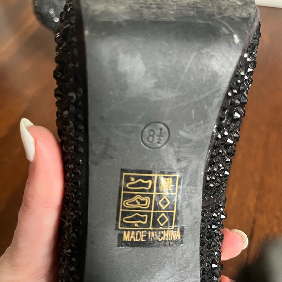 Rhinestone Pumps - Picture 3 of 4